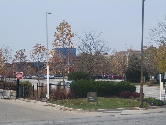 525 S E St, Indianapolis, IN 46225