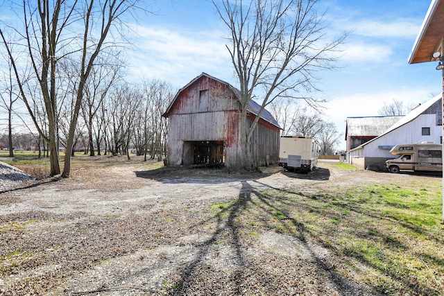 view of shed / structure