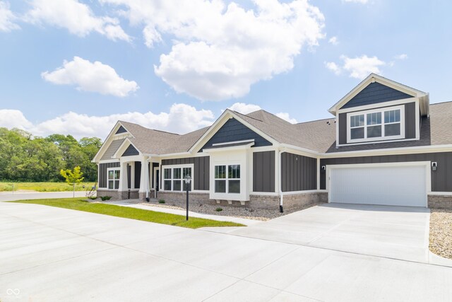 craftsman-style house with a garage