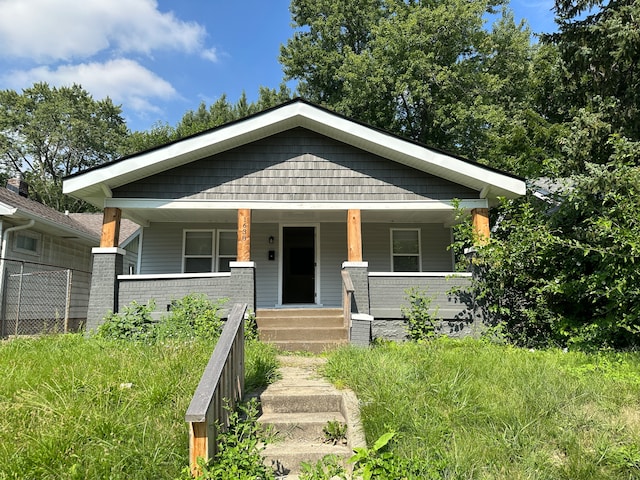 view of front of property featuring a porch