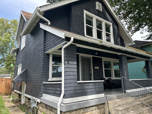 view of front facade featuring a porch