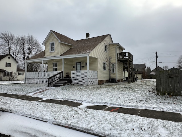 view of front of property with a porch