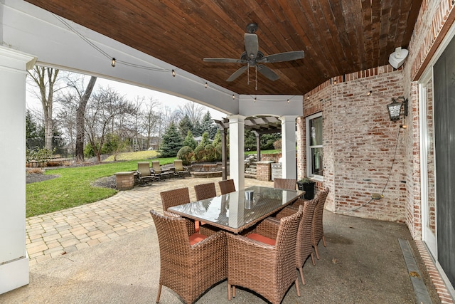 view of patio featuring an outdoor hangout area and ceiling fan