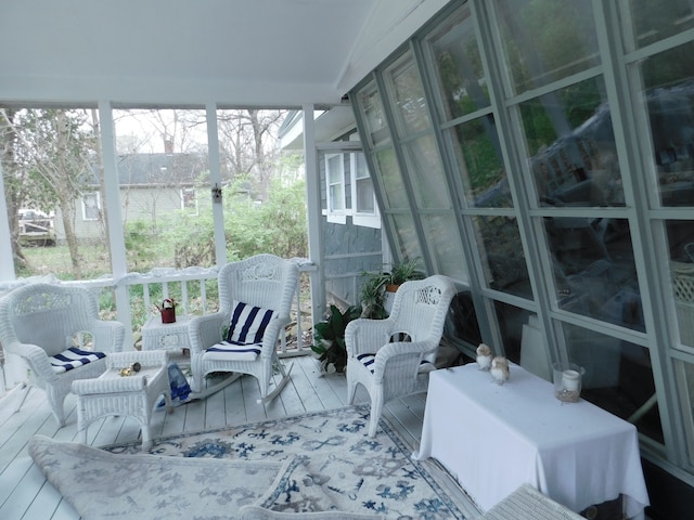 view of sunroom / solarium