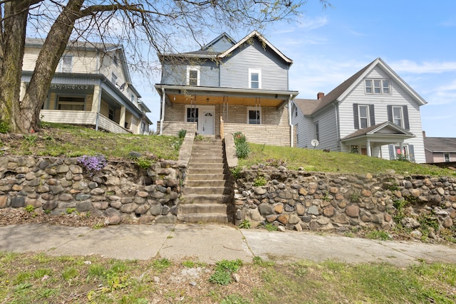 view of front of house featuring a porch