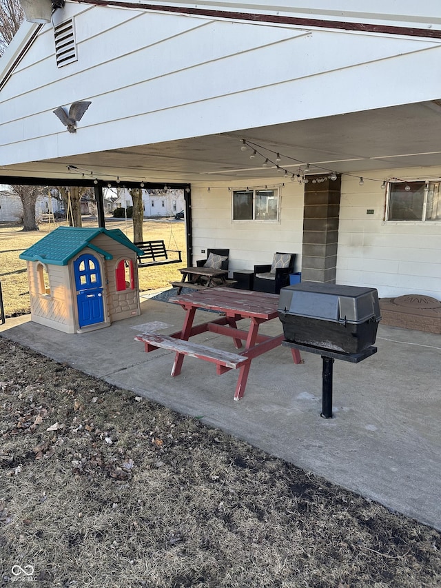 exterior space featuring a patio