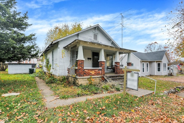 view of front of property with covered porch