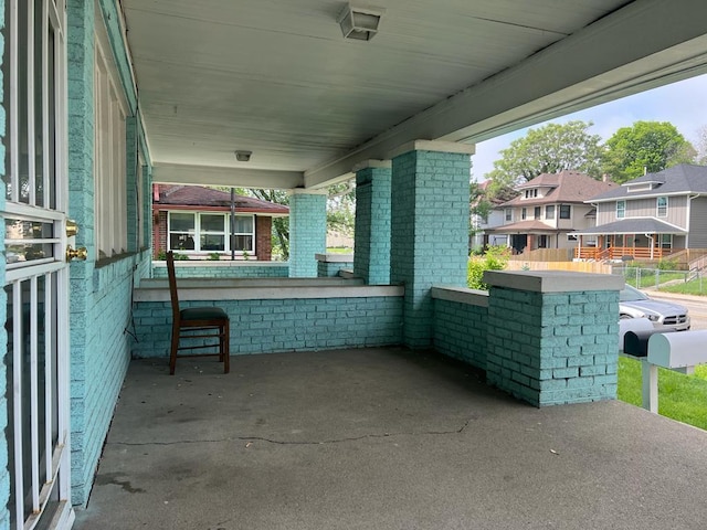 view of patio / terrace with covered porch