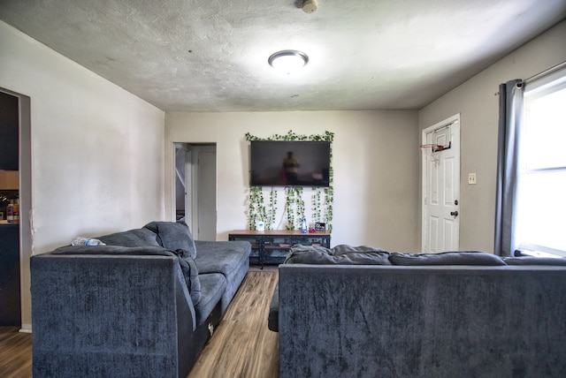 4014 E 10th St, Indianapolis, IN 46201 - photo 5