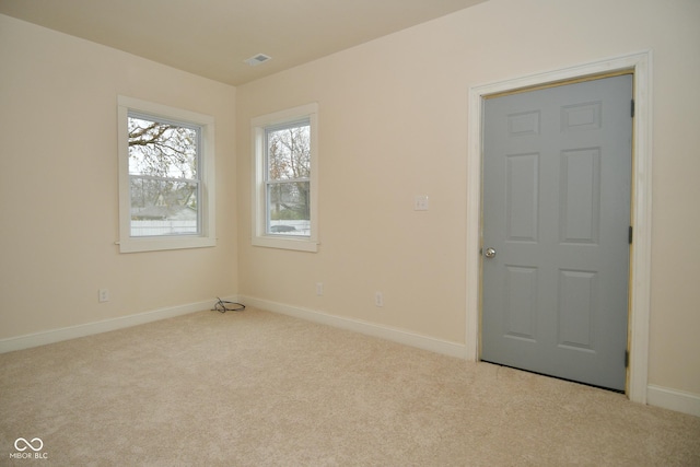 547 Udell St, Indianapolis, IN 46208 - unfurnished room featuring carpet and baseboards