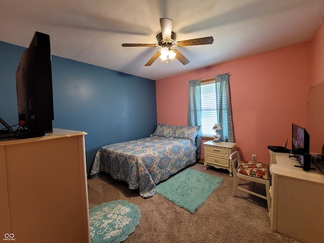 bedroom featuring carpet and ceiling fan