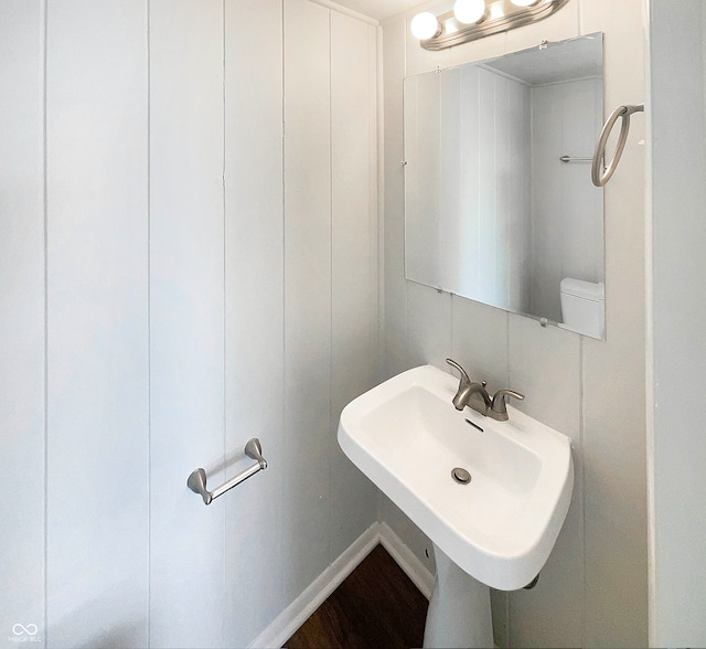 bathroom with sink and toilet