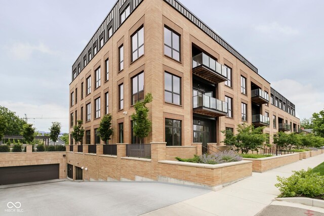 877 N E St Unit 104, Indianapolis, IN 46202 - photo 4