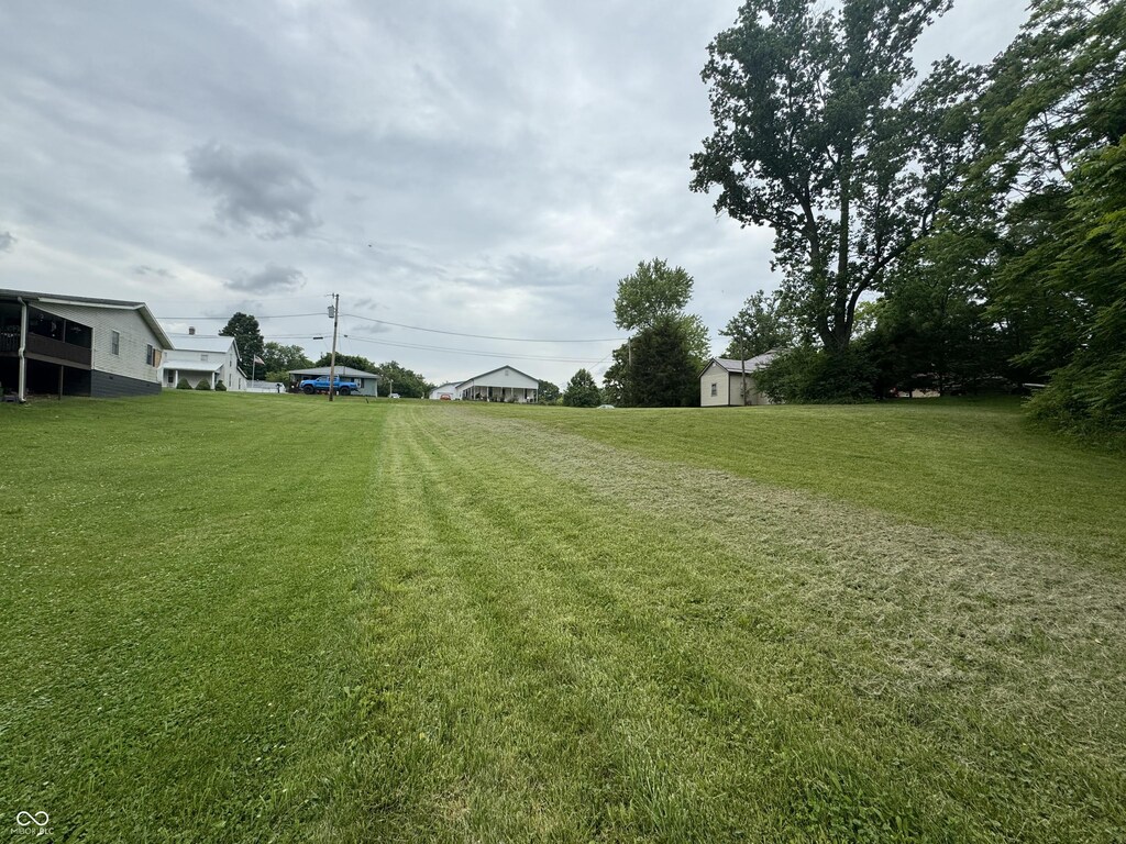 719 S Homestead St, Veedersburg, IN 47987