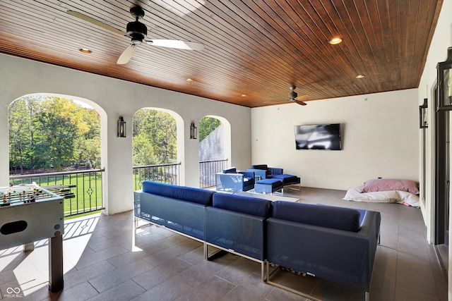 view of patio featuring outdoor lounge area and ceiling fan