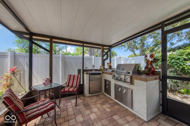 view of sunroom / solarium