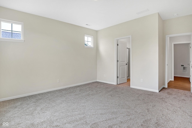 view of carpeted spare room