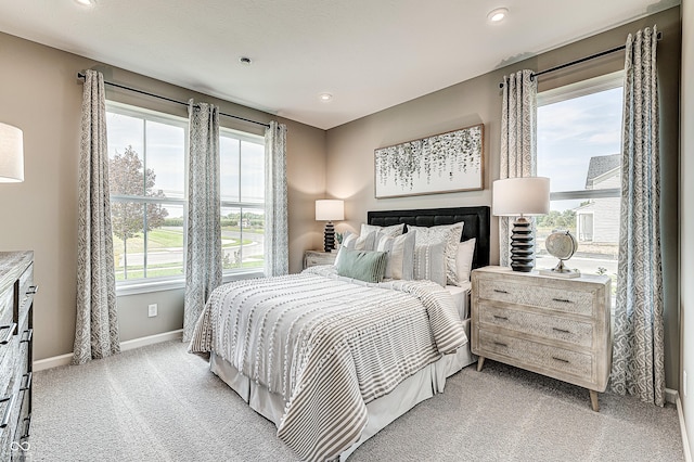 view of carpeted bedroom