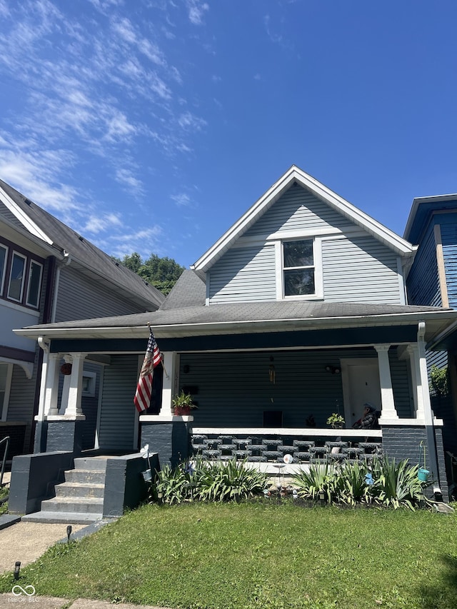 view of front of property featuring a porch