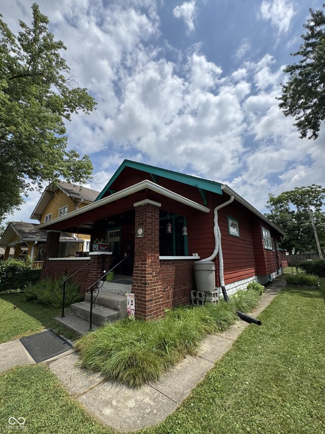 601 N Bosart Ave, Indianapolis, IN 46201 - photo 26