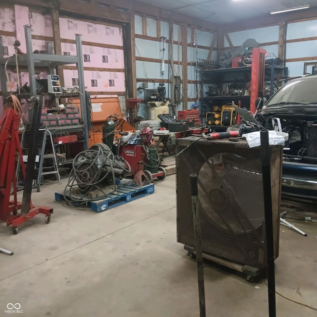 10050 E State Road 250, Crothersville, IN 47229 - view of garage