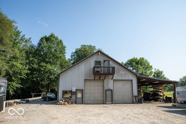 10050 E State Road 250, Crothersville, IN 47229 - view of garage