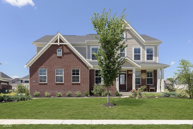 view of front of house with a front lawn