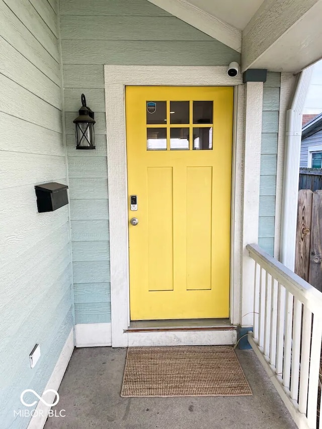 view of entrance to property