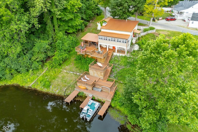 bird's eye view with a water view