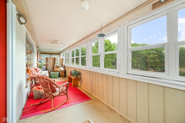 view of sunroom / solarium