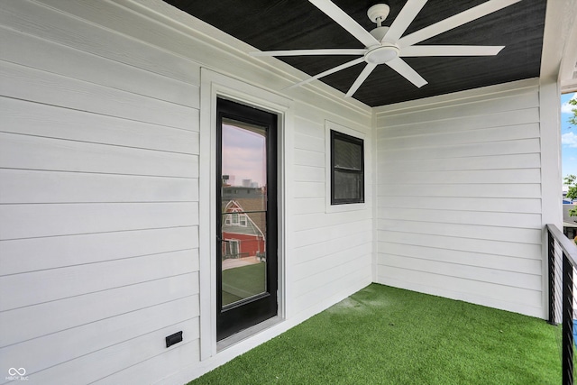 1218 Orange St, Indianapolis, IN 46203 - balcony with ceiling fan