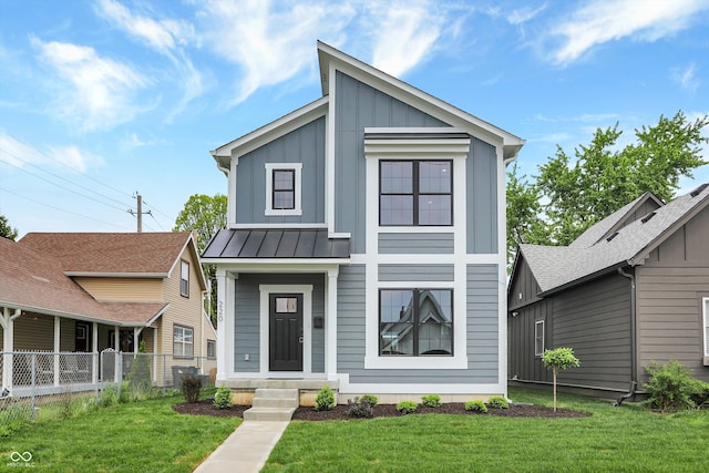 view of front of house with a front yard