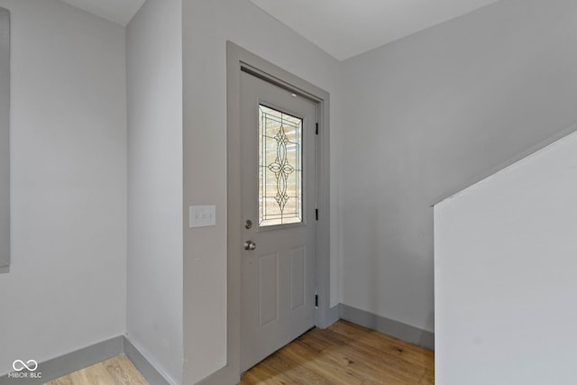 foyer entrance featuring light wood-type flooring