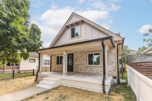 view of front of house with a porch