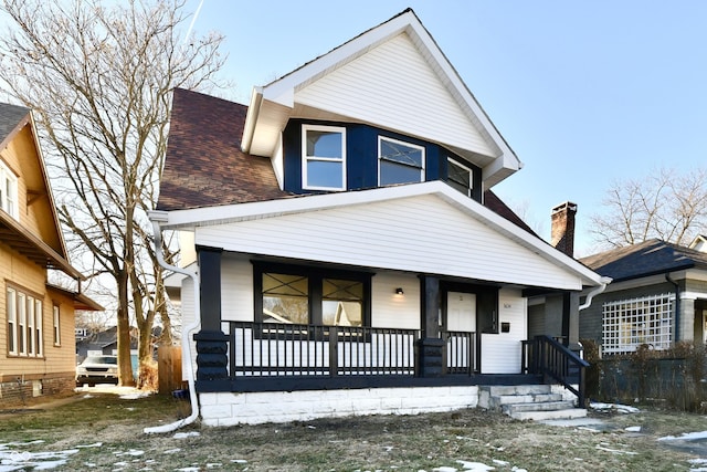 view of front of house featuring a porch