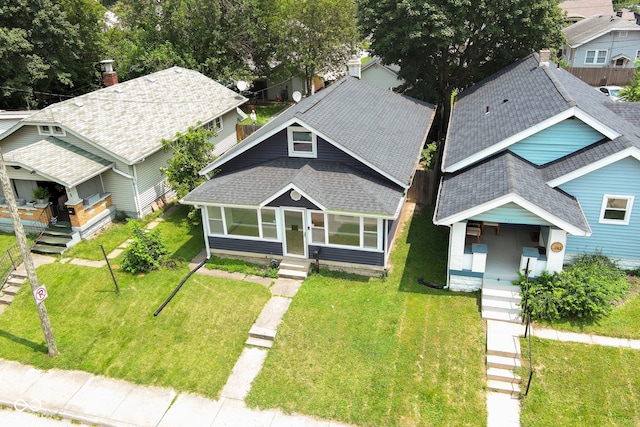 view of front of house with a front yard