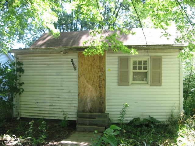 view of back of house