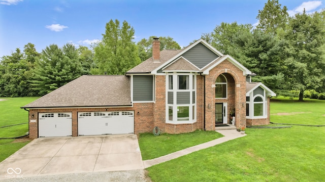 view of front of home with a front yard