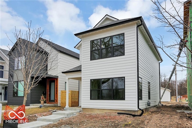 view of front of house