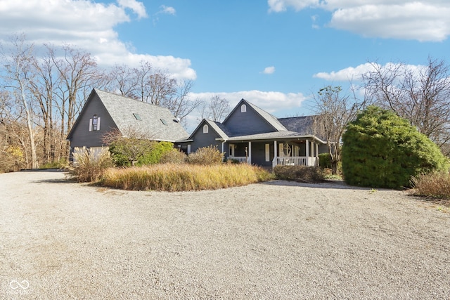 view of front of property featuring covered porch