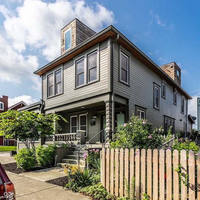 view of front of home with a porch