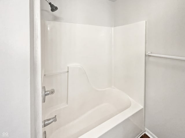 bathroom featuring shower / washtub combination