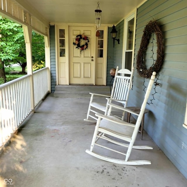 view of patio featuring a porch