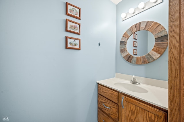 1936 Broadmoor Ln, Columbus, IN 47203 - bathroom featuring vanity