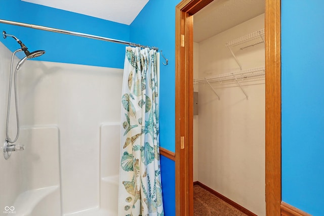 bathroom with curtained shower