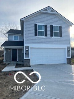 view of front property featuring a garage