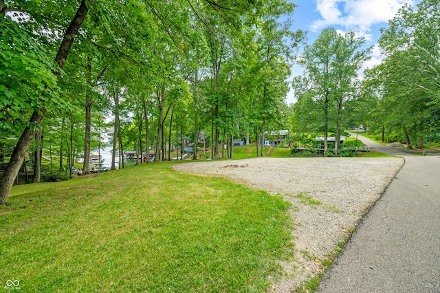 exterior space featuring a yard