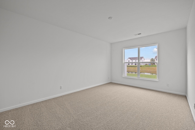 empty room with carpet