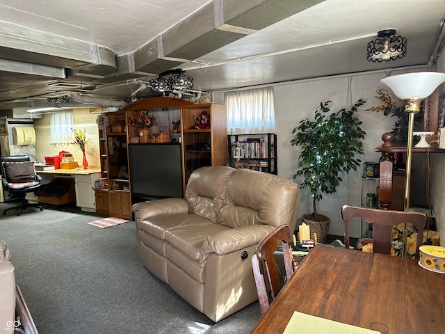 living room with carpet