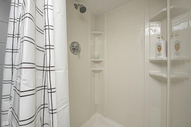 7587 Shady Side Dr, Bloomington, IN 47401 - full bathroom with a shower stall
